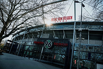 Die Heinz von Heiden Arena in Hannover von Außen.