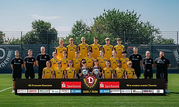 Das Mannschaftsfoto der U15 zur Saison 2026/27.