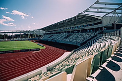 Der Blick ins Heinz-Steyer-Stadion.
