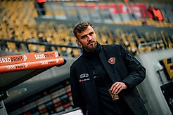 Lars Bünning im Rudolf-Harbig-Stadion.