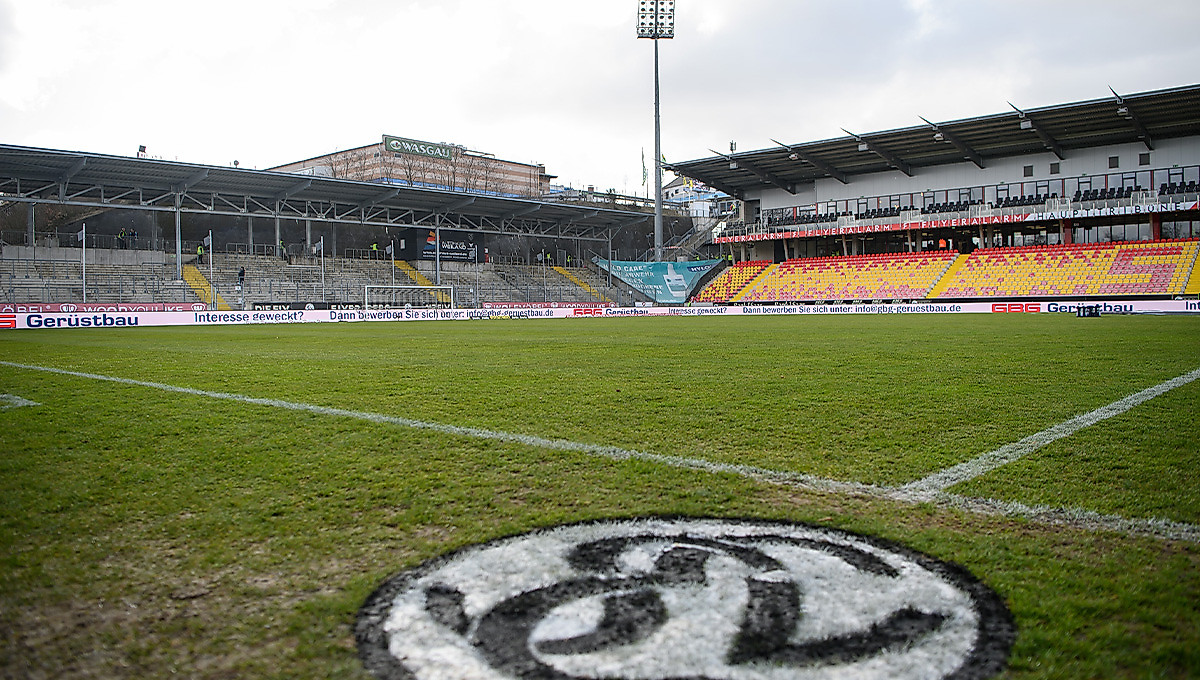 Die URSAPHAM-Arena an der Kaiserlinde in Elversberg.