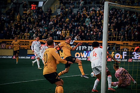 Vincent Vermeij kurz vorm Torerfolg gegen Fortuna Düsseldorf.