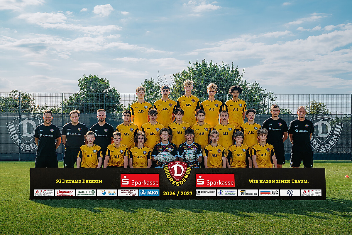 Das Mannschaftsfoto der U16 der zur Saison 2026/27.