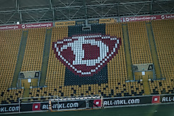 Blick auf die Dixie-Dörner-Tribüne