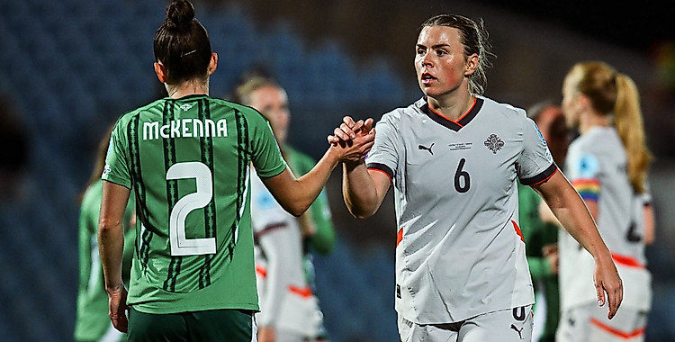 [Bild: aHR0cHM6Ly93d3cuc2NmcmVpYnVyZy5jb20vZmls...zk3Ni5qcGc]