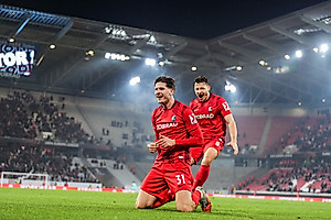 Ein Spieltag, der abseits des Sportlichen viel und intensive Vorbereitung einnimmt. Auf dem Platz behält der Sport-Club gegen Maccabi Tel Aviv die Oberhand, Igor Matanovic erzielt das Tor des Abends und feiert mit den Kollegen den vierten Heimsieg in der Europa League in Folge.  