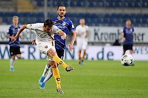 Marco Terrazzino versucht es aus der Distanz.