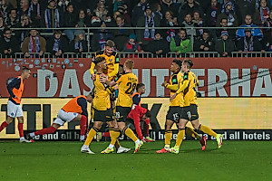 Der Jubel Nach Mörschels Führungstreffer ist groß. | Foto: Dennis Hetzschold