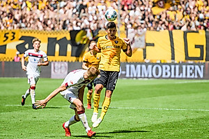 Jannis Nikolaou im Zweikampf