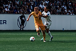 Niklas Hauptmann am Ball gegen die SV Elversberg