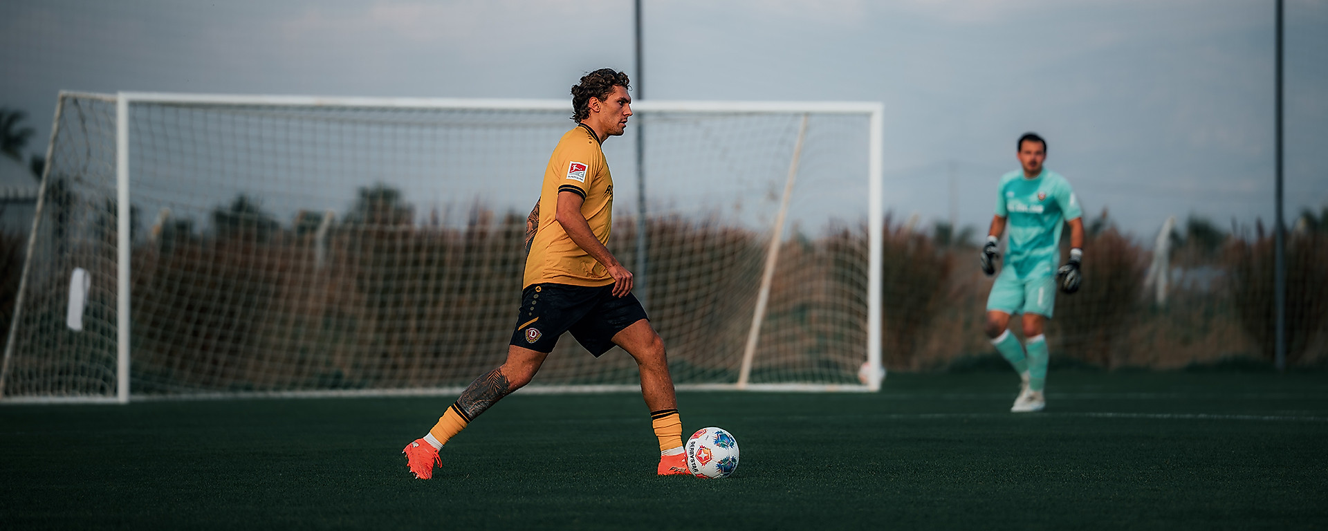 Julian Pauli am Ball.