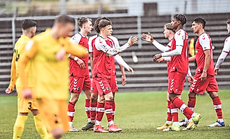 14.03.2021: Die U23 setzt sich mit einem 3:0 gegen Großaspach durch und verteidigt damit die Tabellenspitze. Foto: Achim Keller