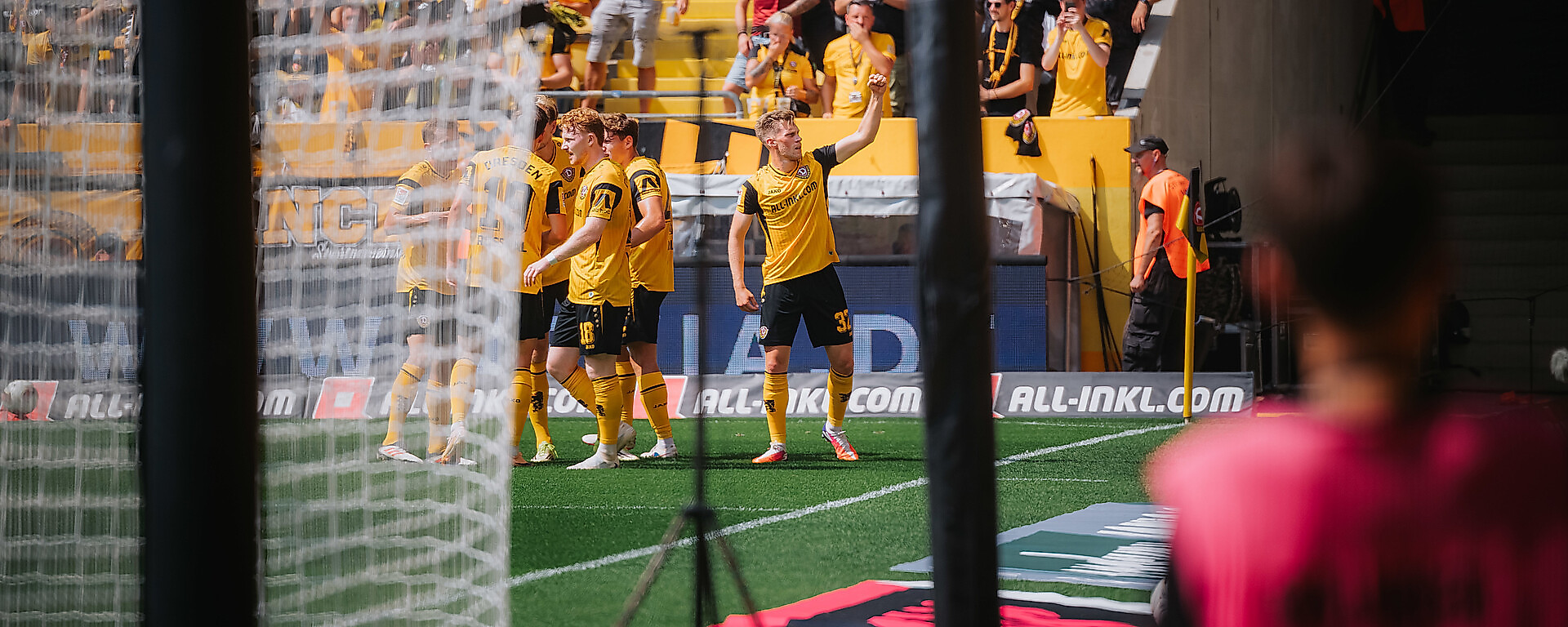 Jubeltraube von Dynamo Dresden Spielern