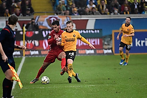 Stefaniak im Zweikampf