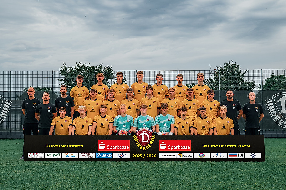 Das Mannschaftsfoto der U21 der SGD.