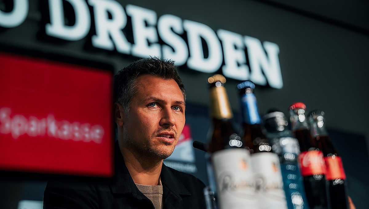 Sören Gonther auf der Pressekonferenz.