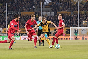 Quirliger und kreativer Aktivposten im Mittelfeld: Niklas Hauptmann. (Foto: Steffen Kuttner)