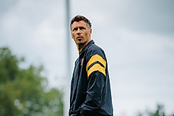 Sören Gonther am Trainingsplatz.