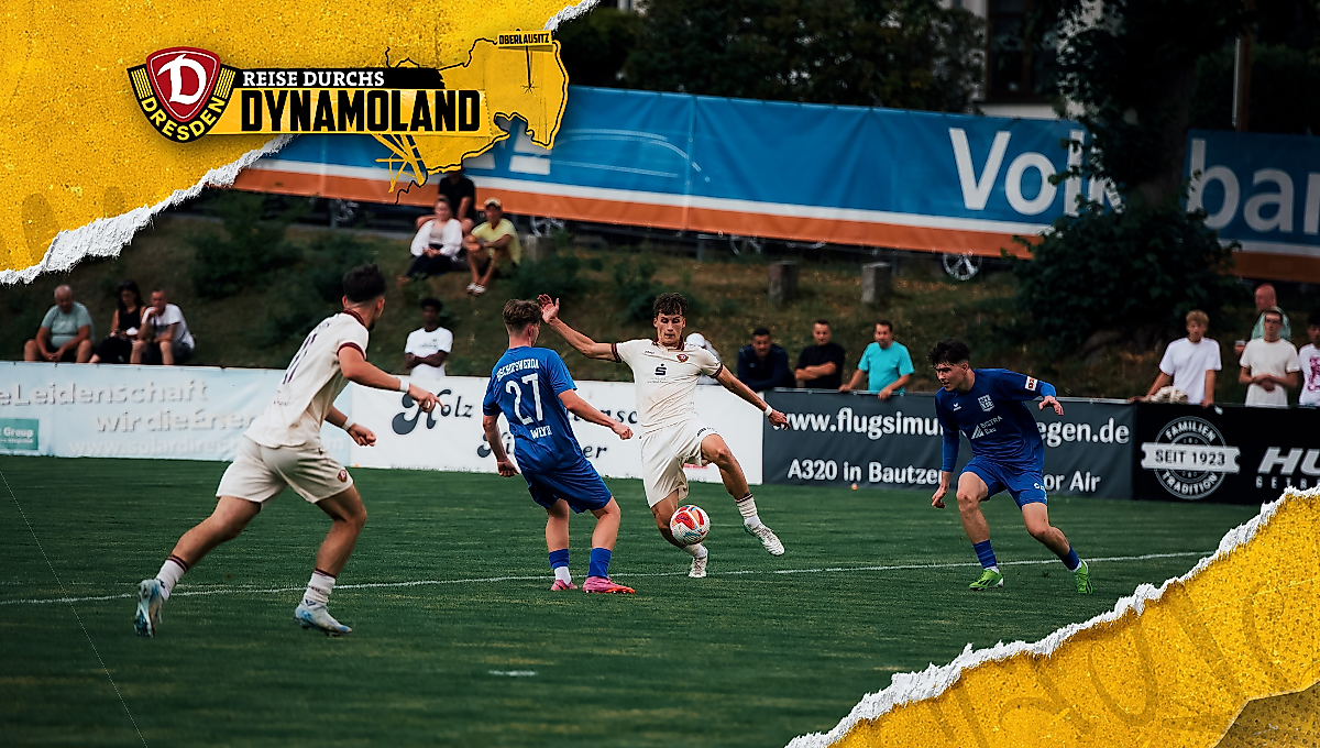 Ein Zweikampf zwischen einem Spieler von Dynamo Dresden U21 und dem Bischofswerdaer FV.