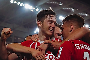 Oktober: Lange Zeit sieht der FC St. Pauli wie der Sieger im Duell in der 2. Runde des DFB-Pokals aus. Mit dem Ausgleichstreffer in der 93. Minute rettet Matthias Ginter den Sport-Club in die Verlängerung – wo letztendlich Michael Gregoritsch kurz vor Abpfiff das goldene Tor für das Weiterkommen erzielt.