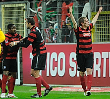 1. Bundesligaspiel, 1. Bundesligator: Matthias Ginter. 