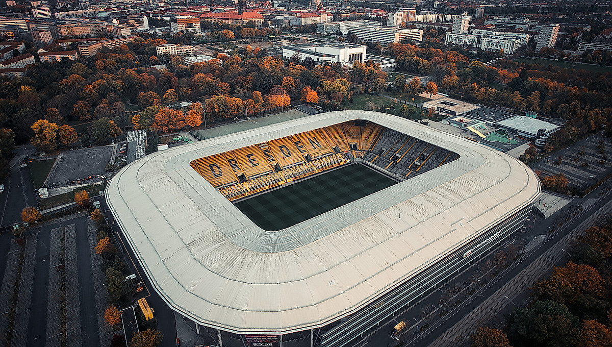 Luftaufnahme des Rudolf-Harbig-Stadions
