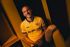 Vinko Sapina in der Kabine des Rudolf-Harbig-Stadions.
