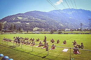 Viel schöner kann die Aussicht auf einem Trainingsplatz nicht werden. Auf dem Fußballplatz in Schruns hat der SC mittlerweile unzählige Einheiten gehabt. 