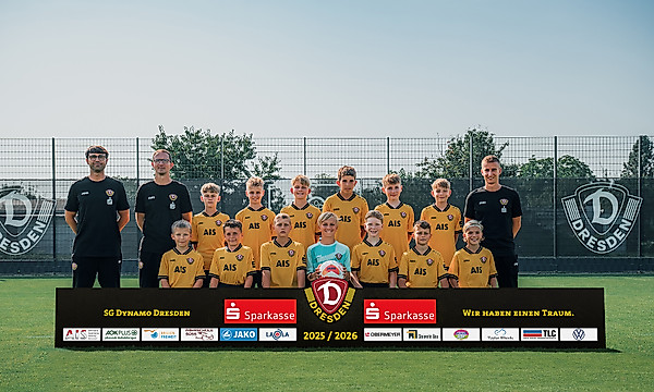 Das Mannschaftsfoto der U12 der SGD zur Saison 2025/26.