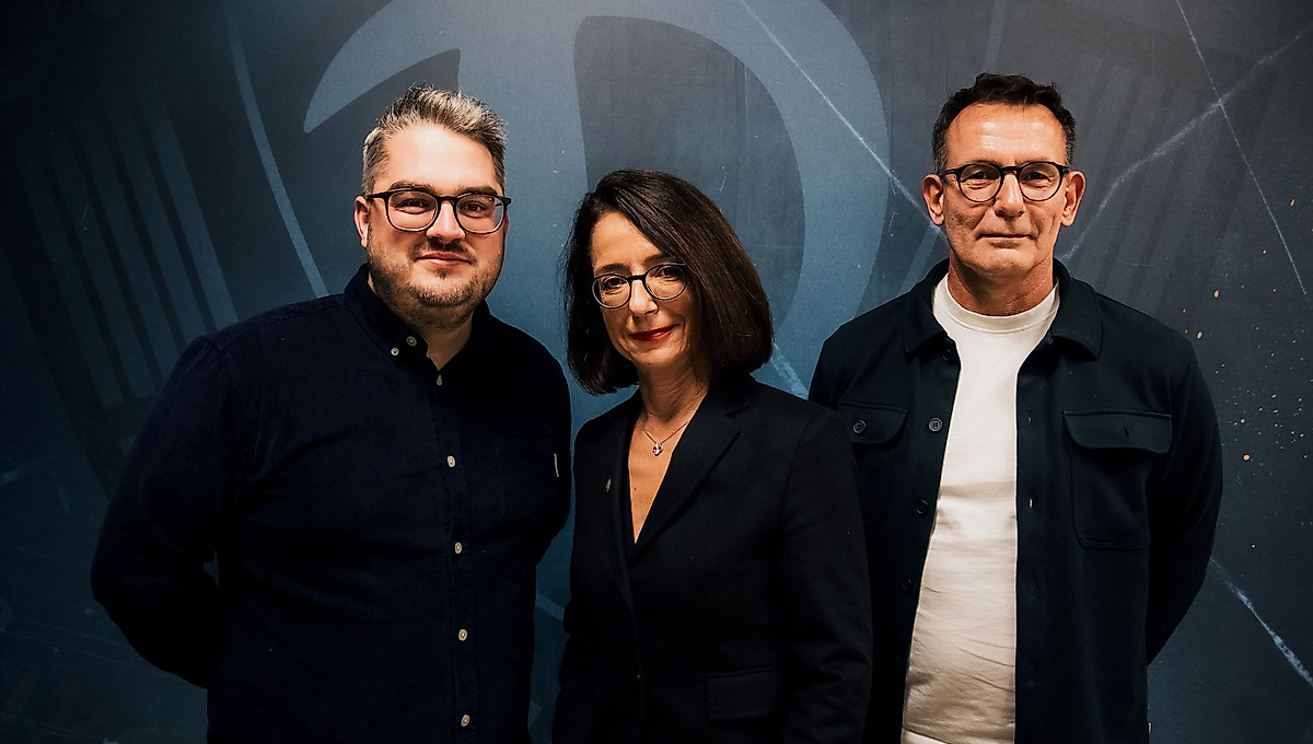 Michael Ziegenbalg (Aufsichtsratsvorsitzender), Dr. Ines Kilian (Schriftführerin) und Michael Born (stellv. Aufsichtsratsvorsitzender) nach der konstituierenden Sitzung. 