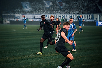 Kofi Amoako im SPiel gegen den 1. FC Magdeburg