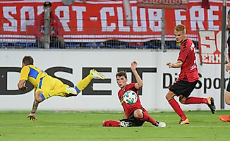 Lienharts erste Pflichtspieleinsätze im SC-Trikot waren während der Europa-League-Qualifikation 2017/18. 