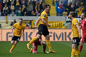 Sinan Tekerci bejubelt seinen Treffer zum 1:0.