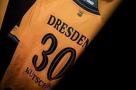 Das Trikot von Stefan Kutschke in der Mannschaftskabine.