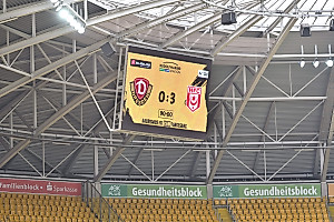 Am Ende steht eine enttäuschende 0:3-Niederlage zu Buche. | Foto: Dennis Hetzschold