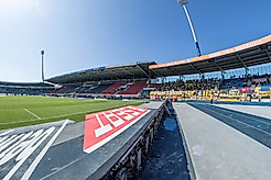 Weitwinkelaufnahme des Braunschweiger Fußballstadions