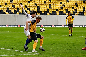 Vorne ist im ersten Durchgang kaum ein Durchkommen für Daferner und Co. | Foto: Steffen Kuttner 